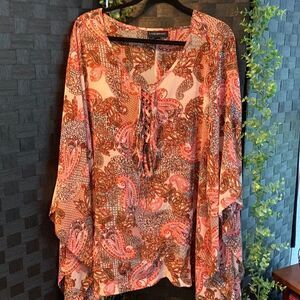 Lane Bryant Size 26/28 NWOT pull over oversized top orange, browns & blacks